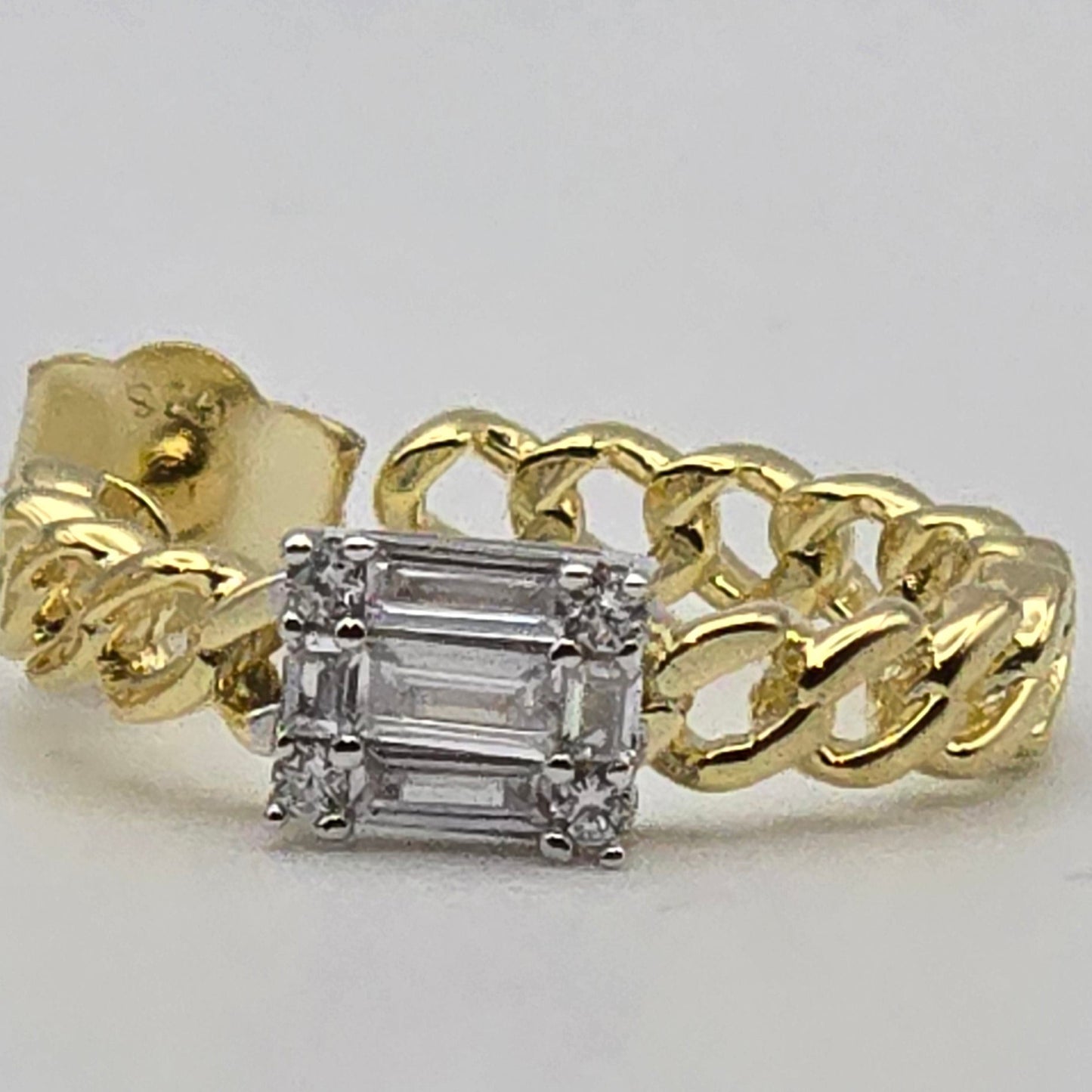 LARGE CHAIN HOOP WITH HALO