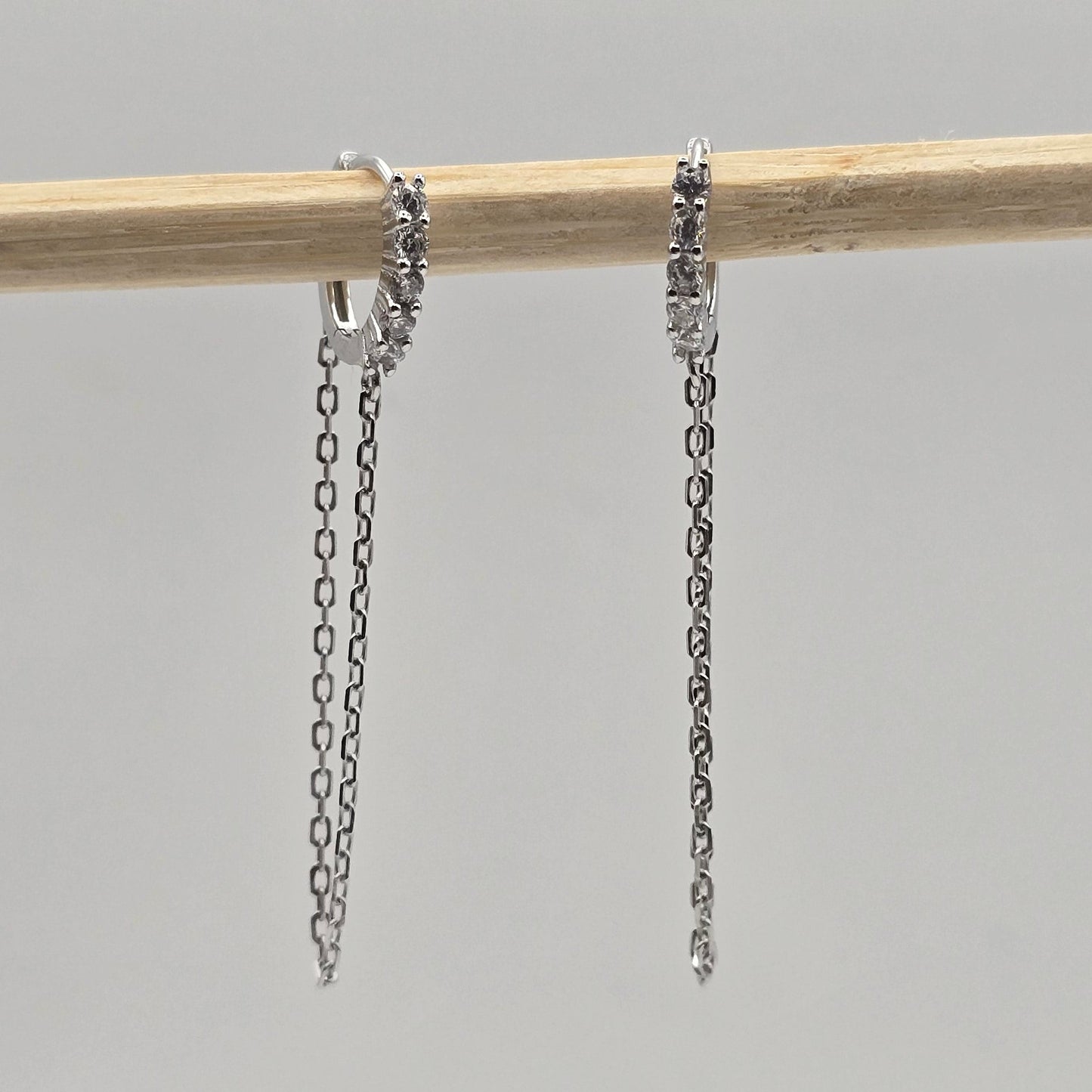 Hoop chains